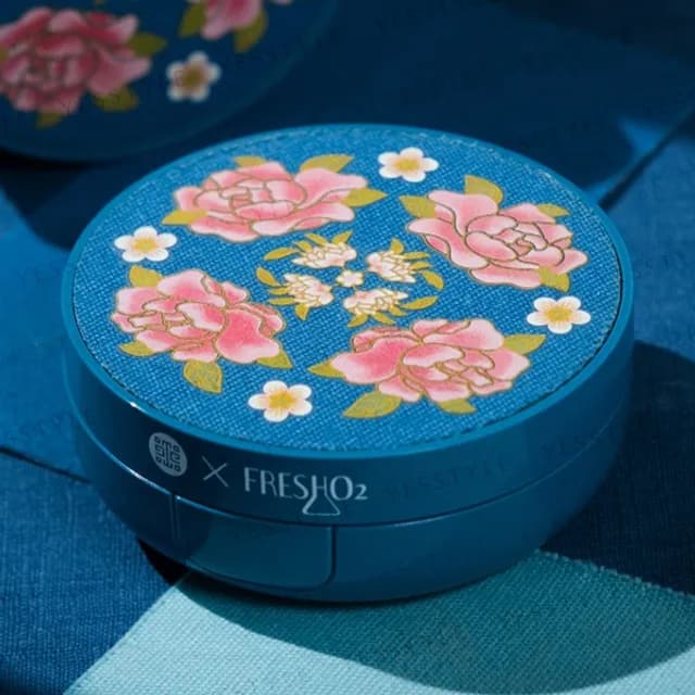 FreshO2 - Treasured Palace Museum Series Enamel Floral Porcelain Skin Cushion Compact SPF 50+ PA+++