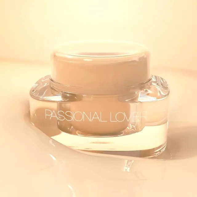 PASSIONAL LOVER - Liqiud Foundation Cream - 3 Colors