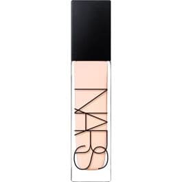 Natural radiant longwear foundation