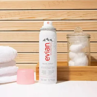 evian - Facial Spray